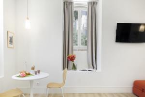 Lisbon Serviced Apartments - Ascensor Da Bica Esterno foto